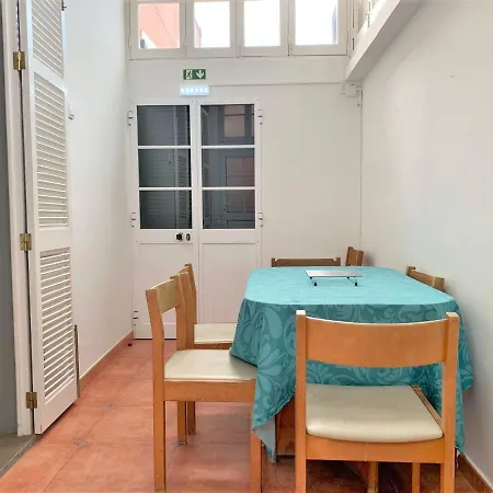 Charming Madeiran House In Funchal 別荘 *